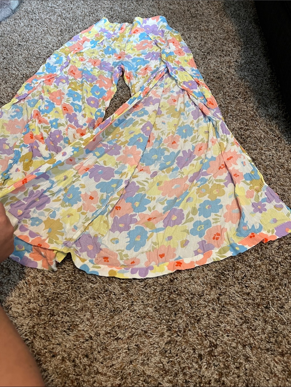 Billabong flower pants - Picture 2 of 5